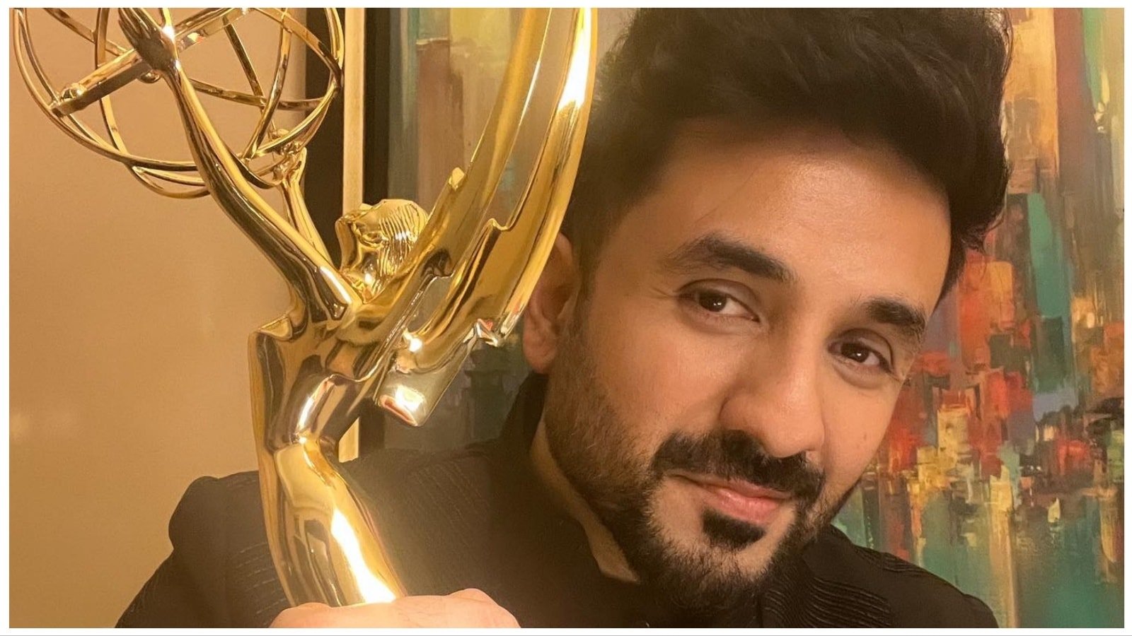 Vir Das shares conversation with airport staff as he returned with International Emmys trophy: ‘Joke ke liye puruskar milte hain?’ | Entertainment-others News