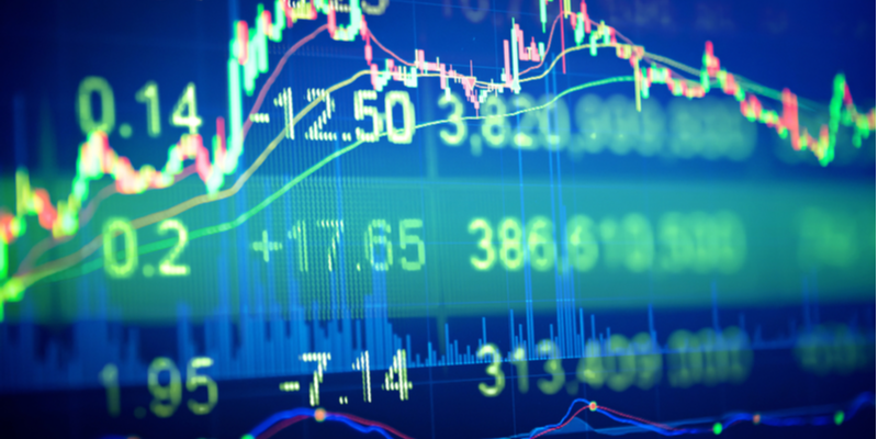 Sensex, Nifty close flat amid unabated foreign fund outflows, muted earnings