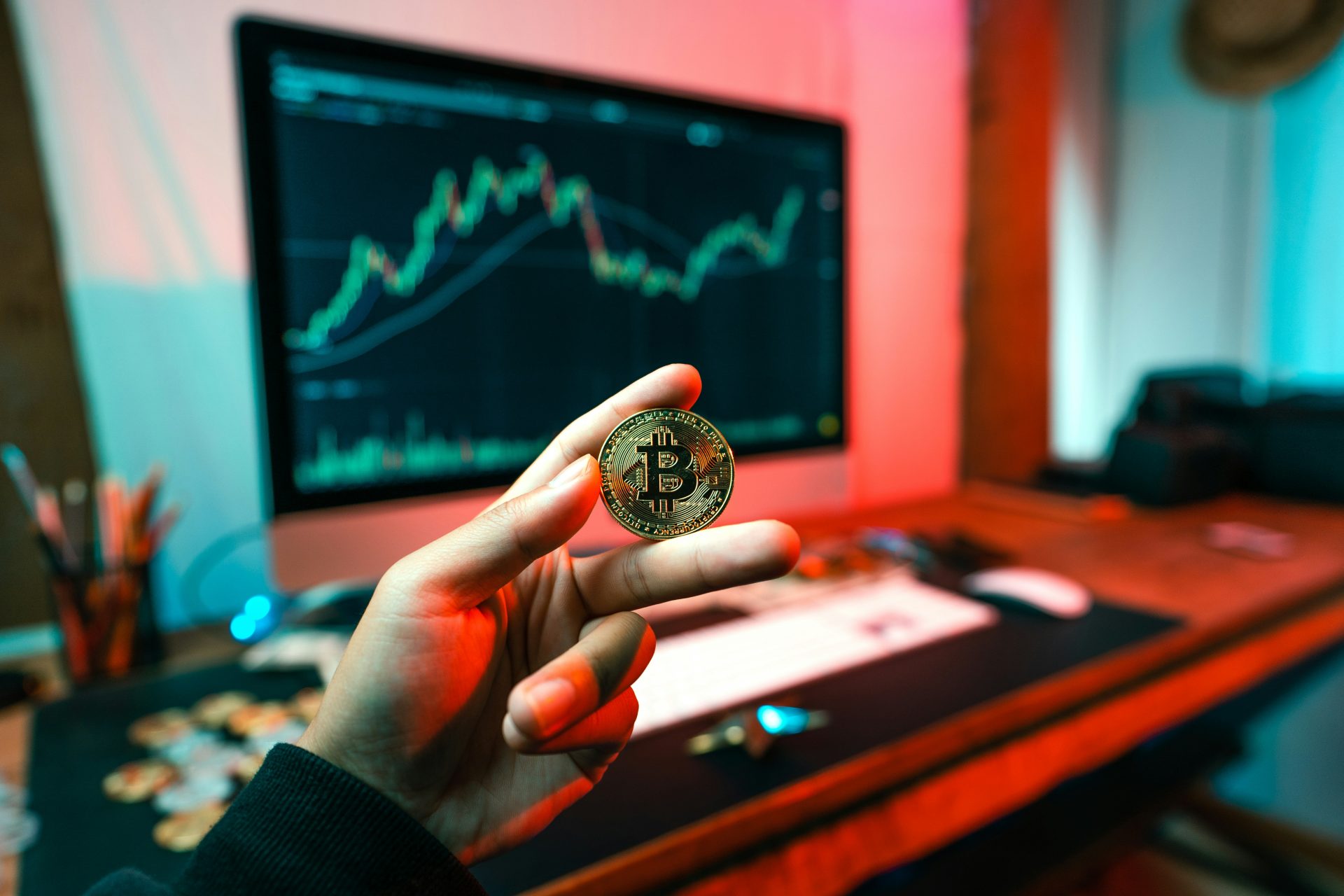 No banks, no worries! – The perks of playing with crypto